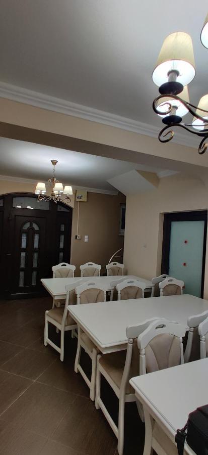 Casa Blanco Hotel Oradea Buitenkant foto